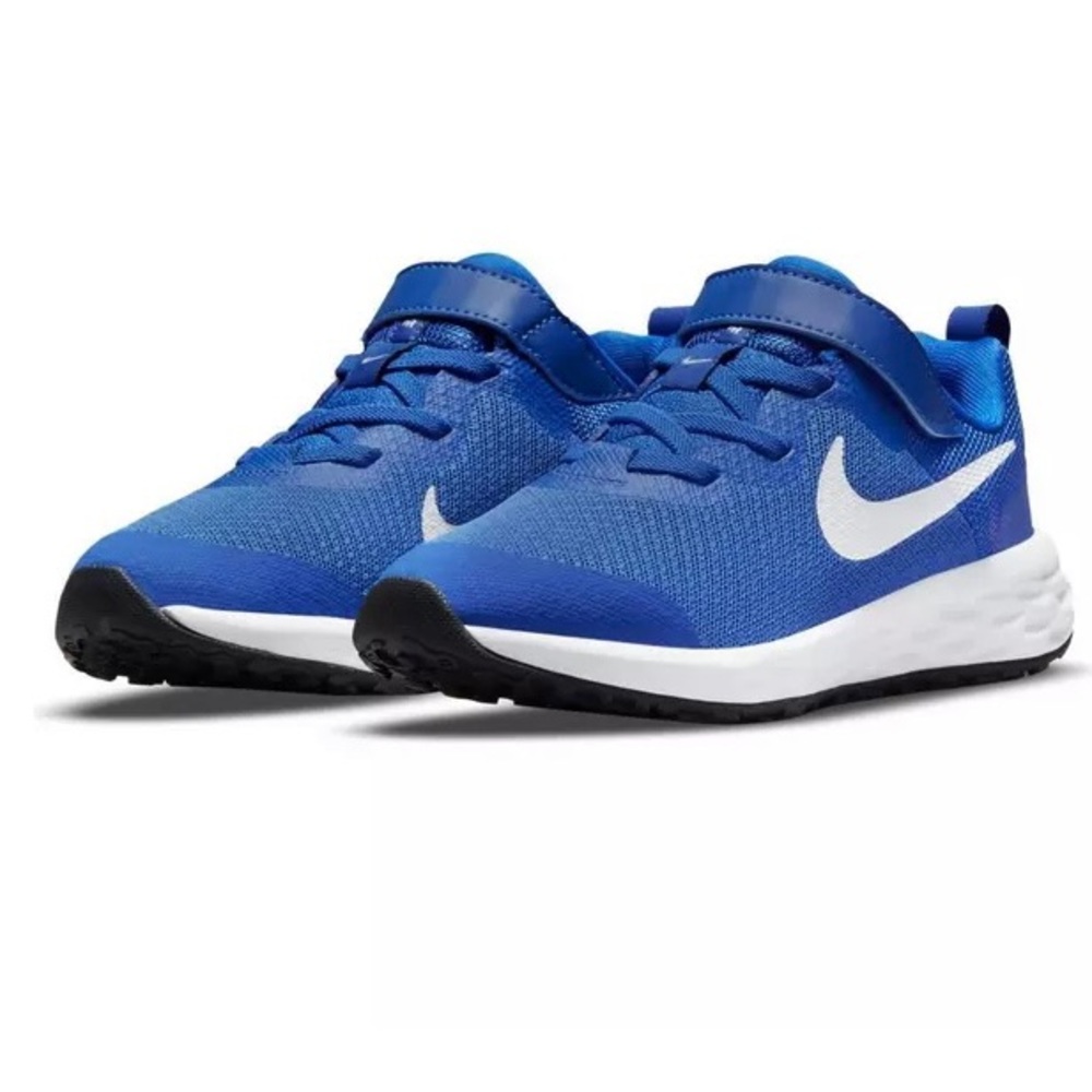 Nike Revolution 6 kids size 13.5